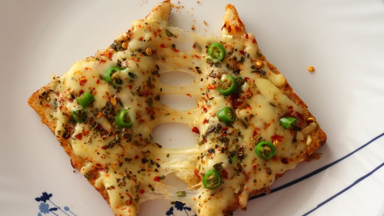 Chilli Garlic Cheese Toast on Tawa Recipe | 2 Minute Cheese Recipe