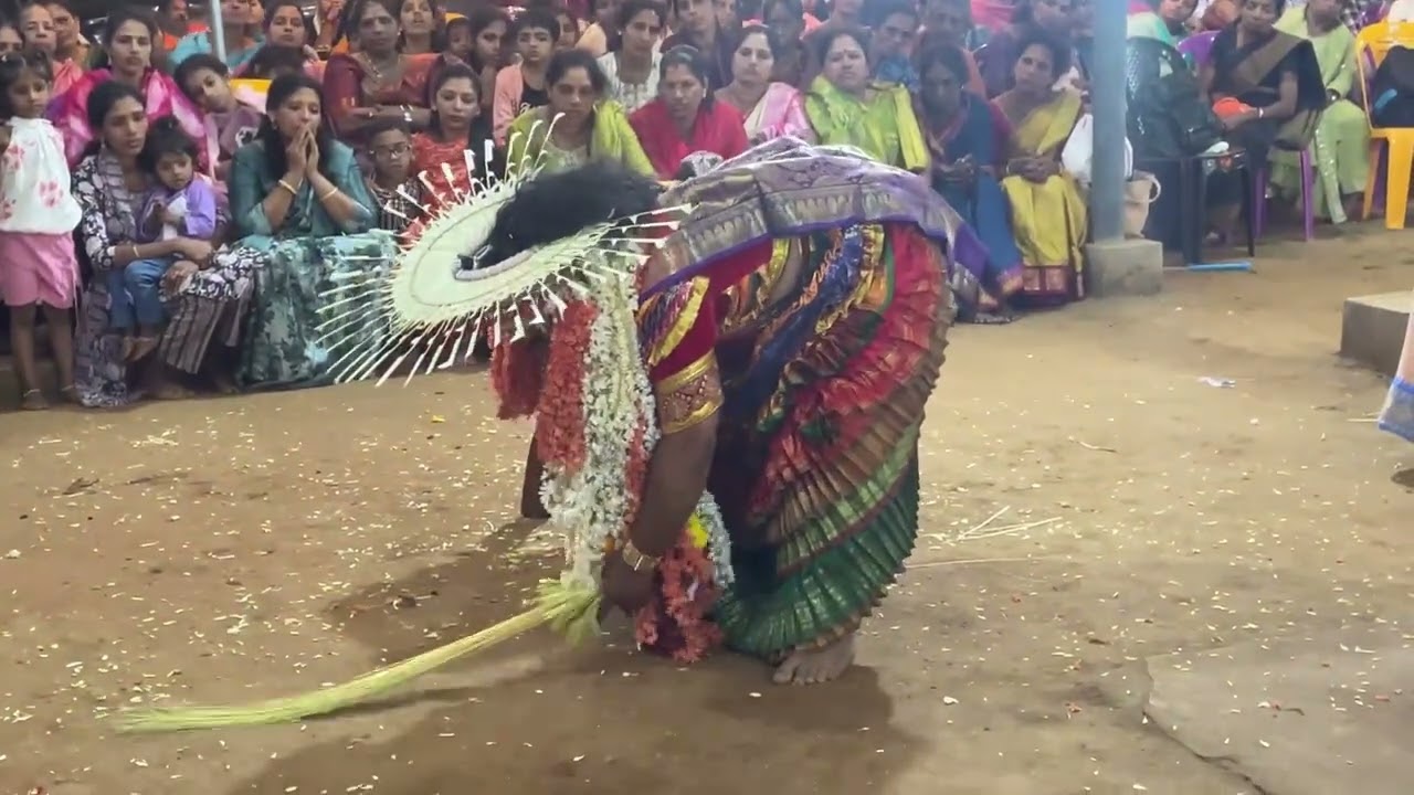 ಮಲ್ಲಂಗೈ ಭಂಡಾರಹಿತ್ತಿಲು ಪಡಂಗುಡಿಯ ತೀಯಾ ತರವಾಡು. ನಾಗತಂಬಿಲ ಮತ್ತು ವರ್ಷಾವಧಿ ಪರ್ವ