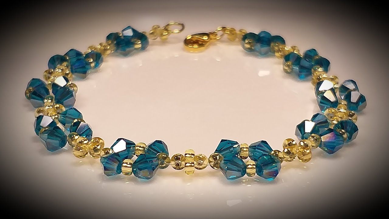 Bella Pulsera de Cristal y Mostacillas...Clase #404!!!