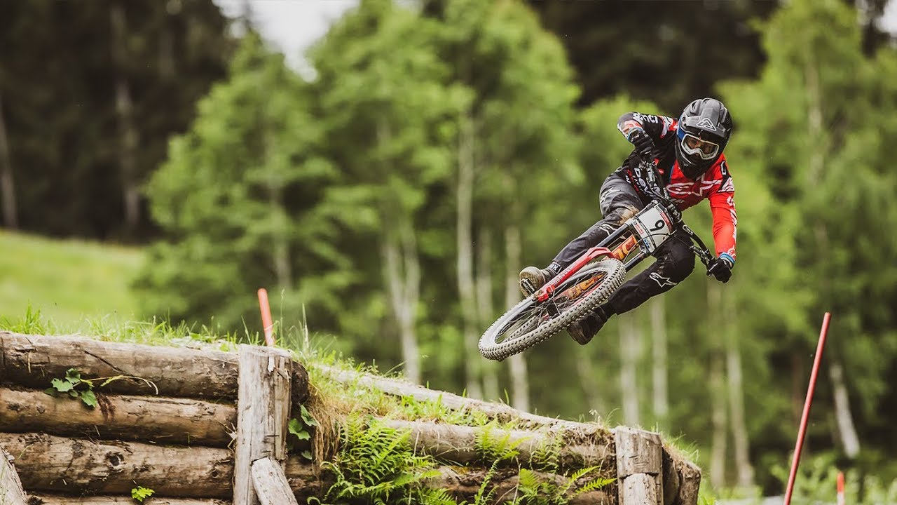 WORLD CUP WEAPON | Devinci Wilson