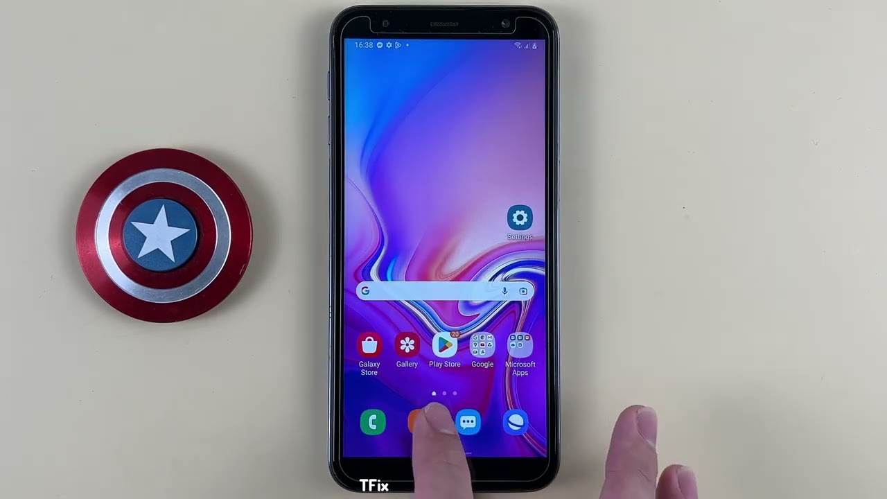 How to hide the system navigation bar on Samsung J6 Plus Android 10