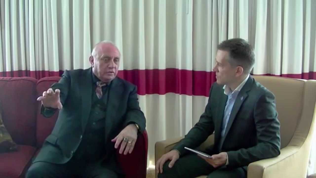 Carsten Cziborr talks to Dr. Richard Bandler the Co-creator of NLP