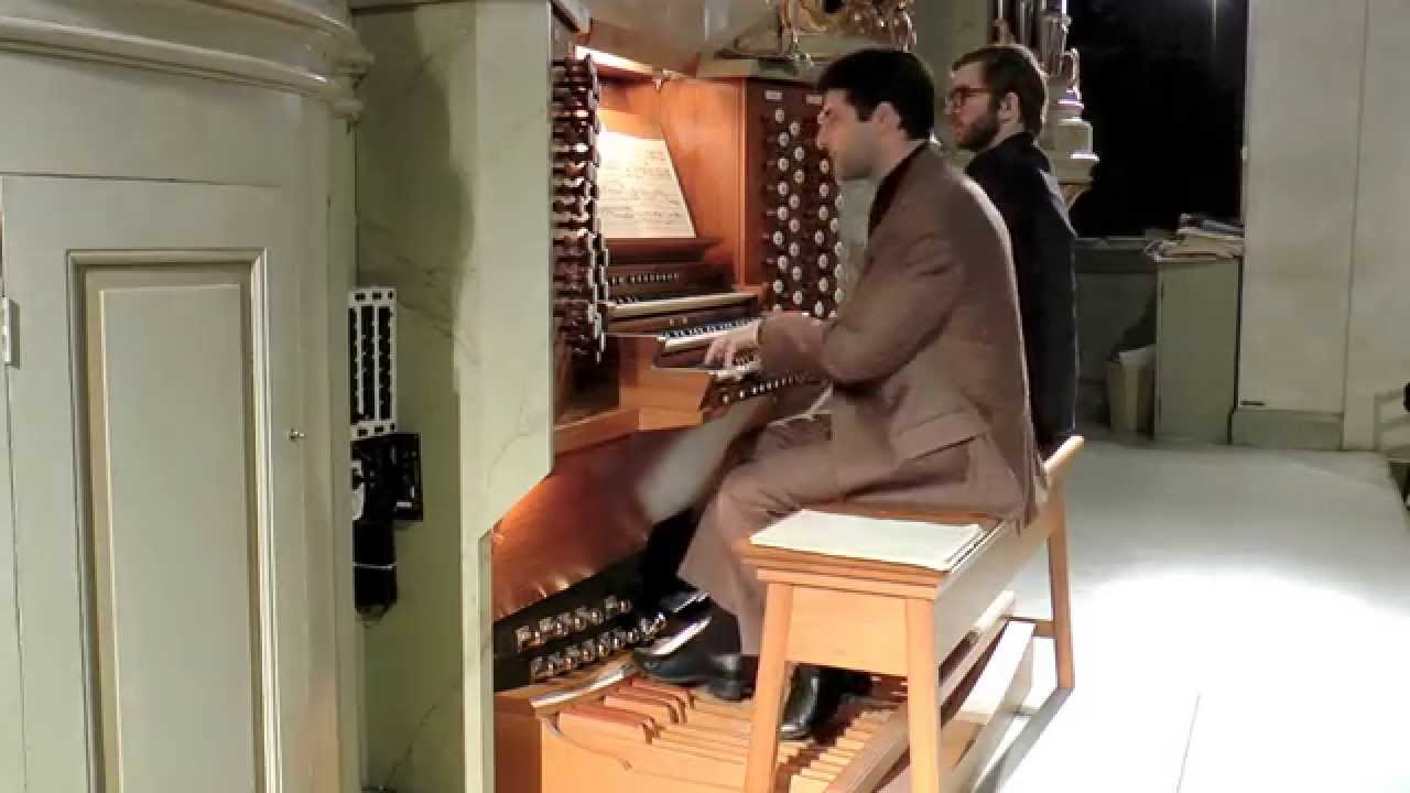 J  S.  Bach -  Fugue C Minor BWV 574
