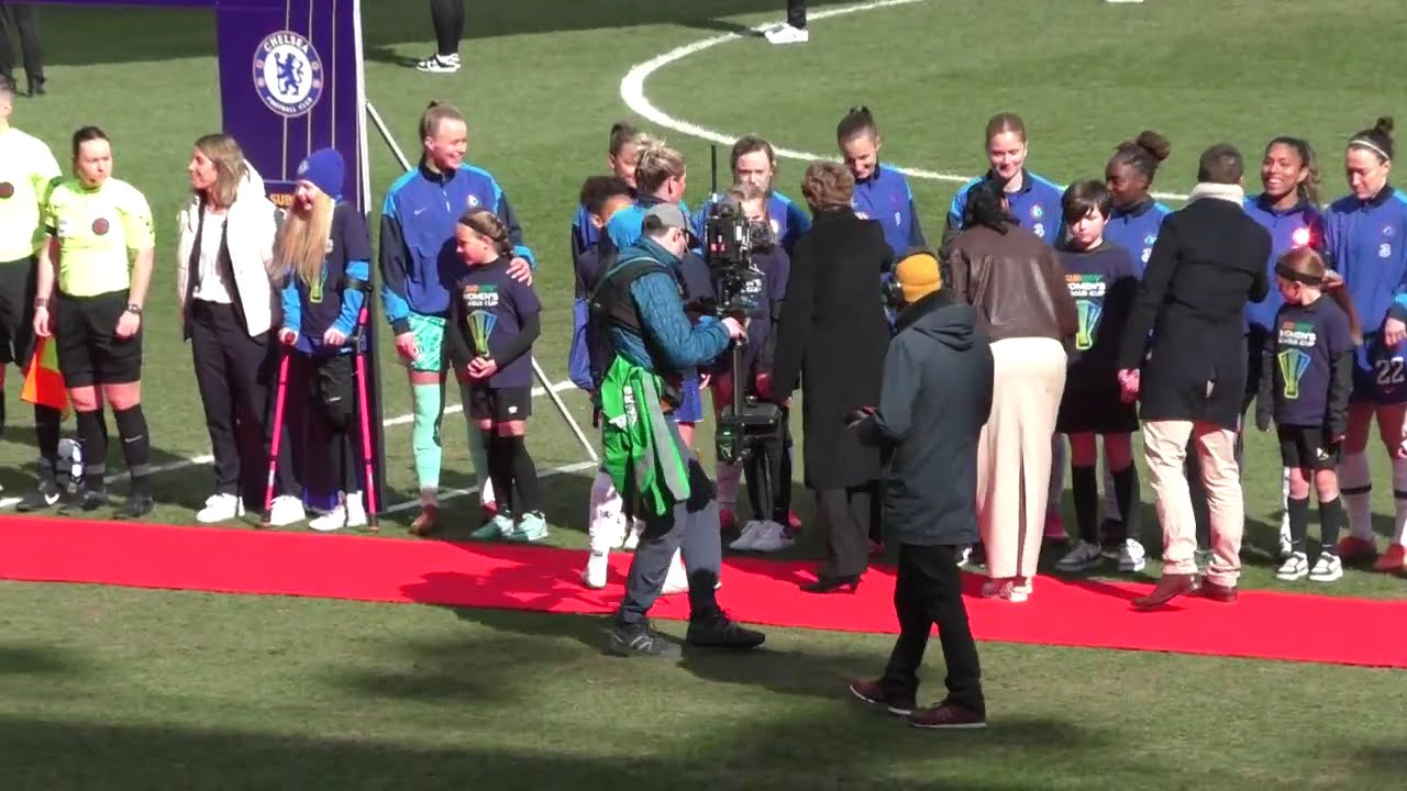 Chelsea and Manchester City are entering the pitch on 15.03.2025