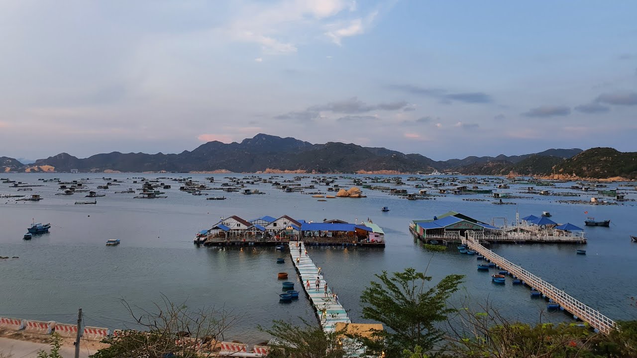 PHẠM TUẤN | ĐẢO BÌNH BA - CAM RANH CÓ GÌ ?? FULL CẢNH TRÊN ĐẢO | P3