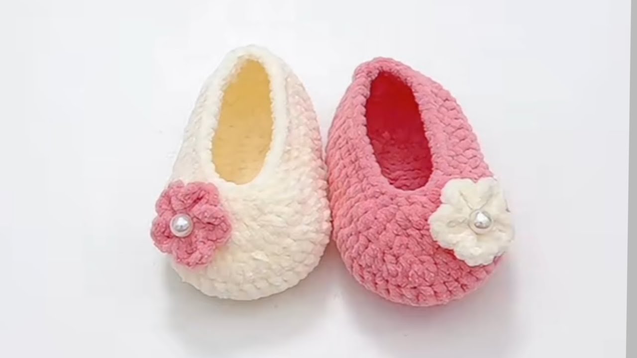 Handmade ! Crochet Baby Booties in 1 Hour !! Quick and Gorgeous @Amazing_ideas11