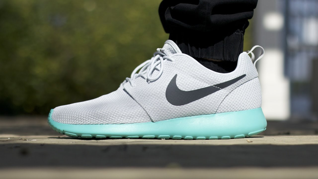 Nike Roshe Run 