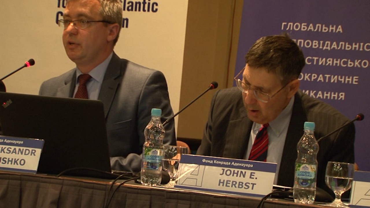 «Відновлення програми інформування громадськості про НАТО »