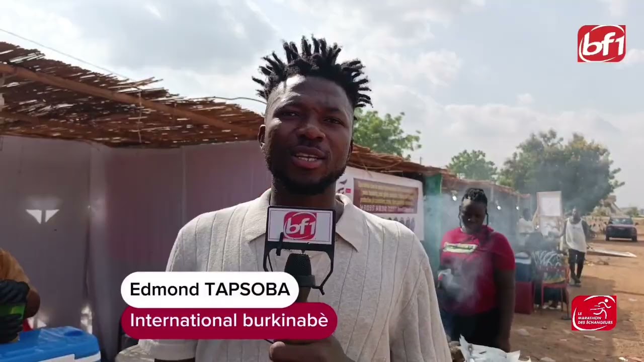 L'international burkinab&egrave; Edmond Tapsoba vous invite au village du Marathon des &Eacute;changeurs