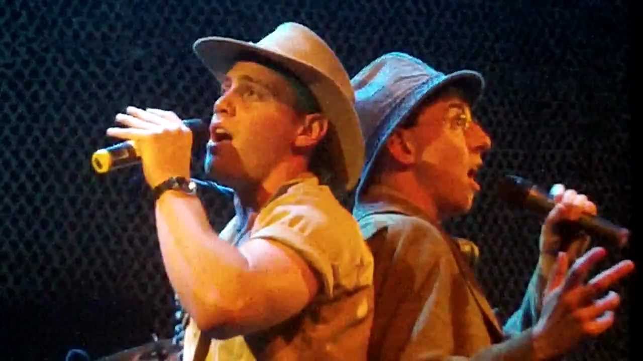 Joe Walker & Brian Rosenthal - Different As Can Be - Apocalyptour New Orleans 5.14.12