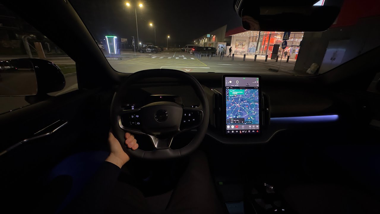 Driving Volvo EX30 Cross Country 2026 at Night - No Comment!