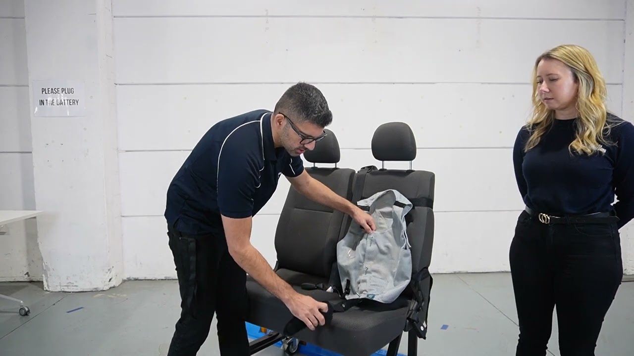 Harness Tutorial   Easy Travel Magnet Harness Horizontal