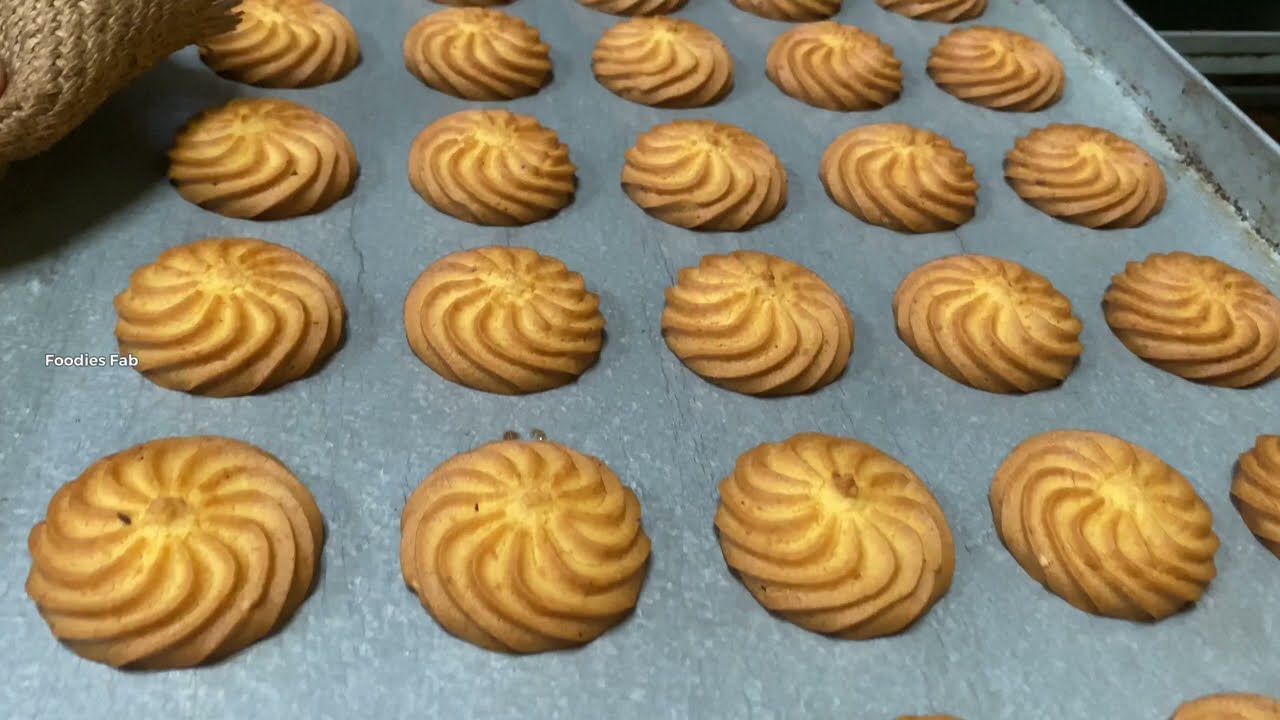 How Butter Cookies Made In Bakery | Bakery Food | Indian Street Bakery