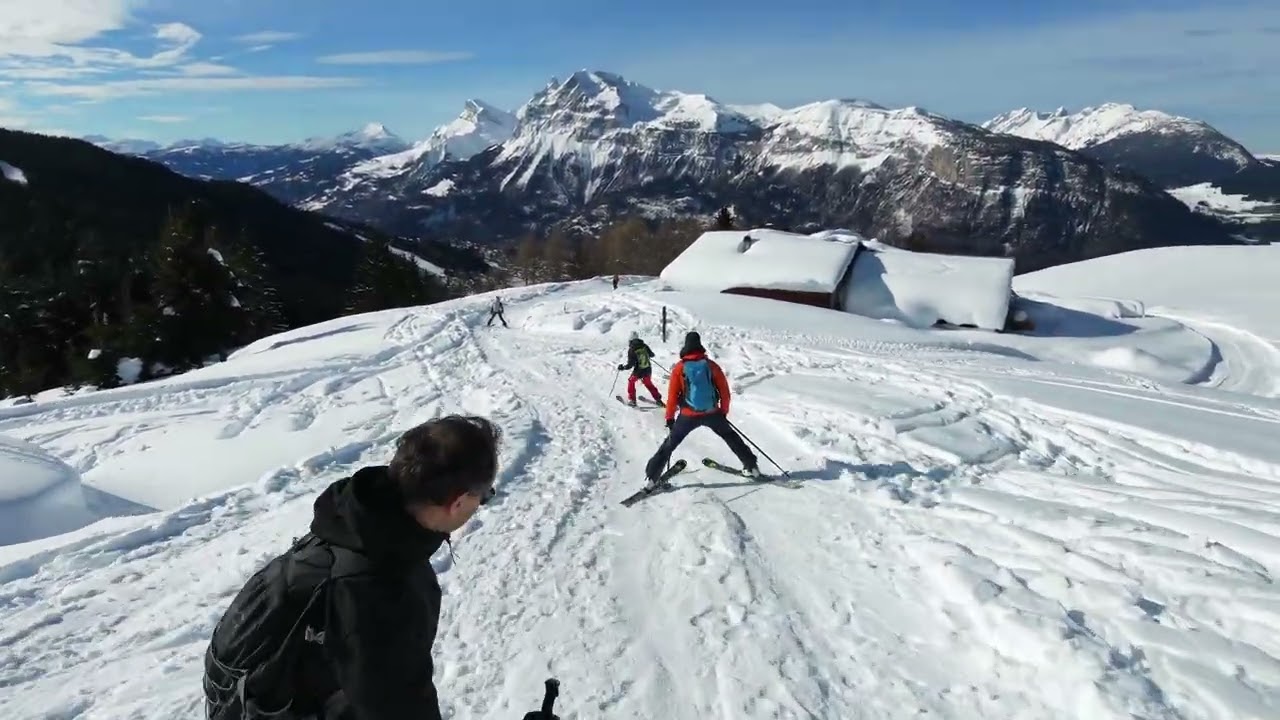 Ski rando février 2026 aux Carroz avec les italiens