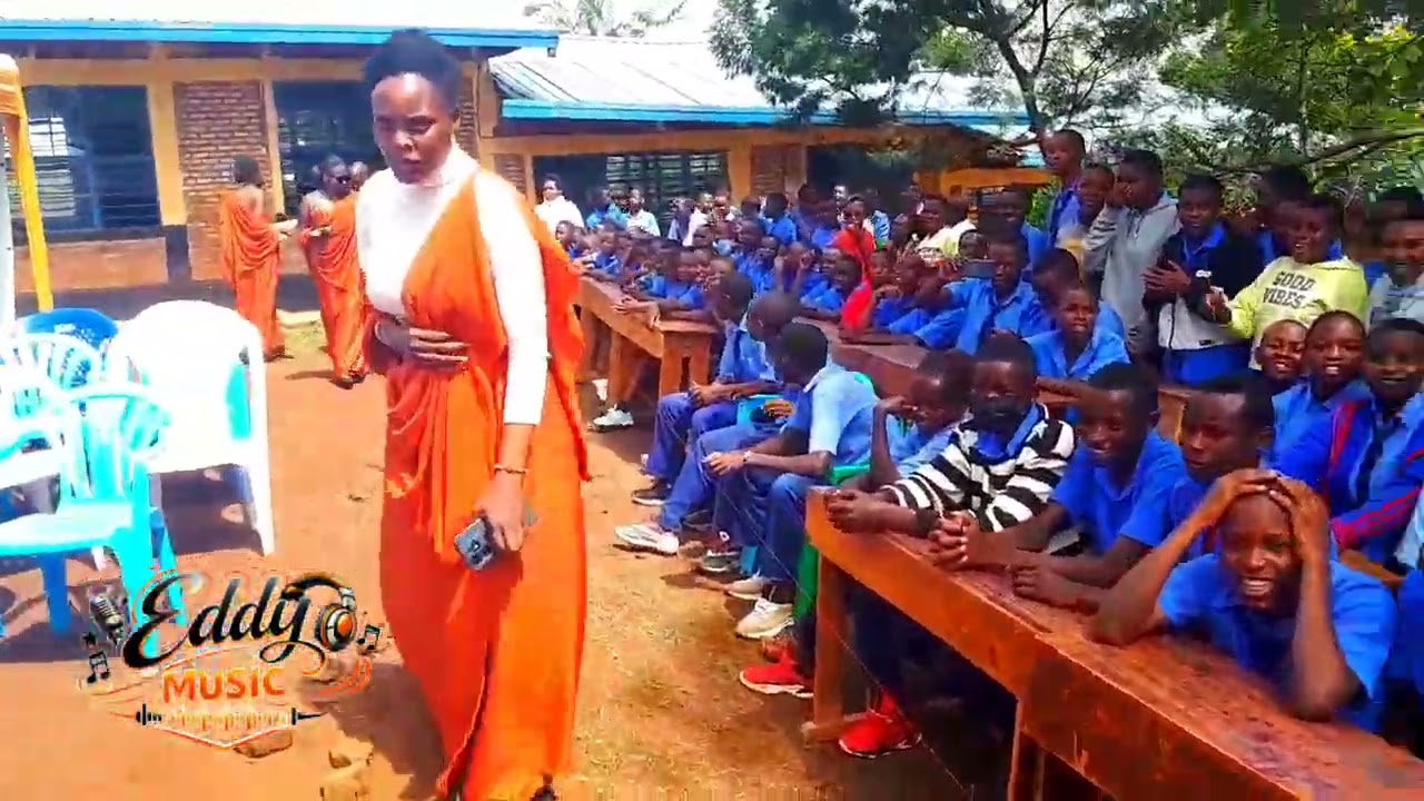 Umukunga wiriba ryuwambaje 