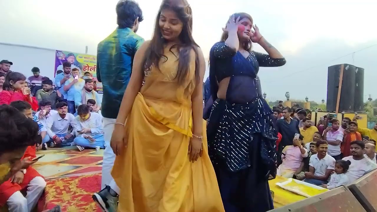 Aashish yadav stage show मुखिया रविरंजन कुमार उर्फ छोटू के द्वारा होली मिलन समारोह का कार्यक्रम