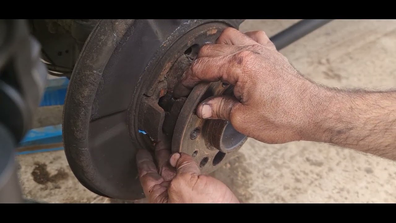 MB Sprinter VW Crafter handbrake shoes  how to