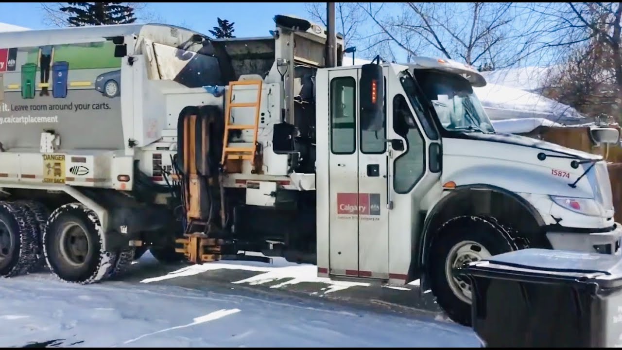 Calgary’s Garbage, Compost, and Recycling Trucks!