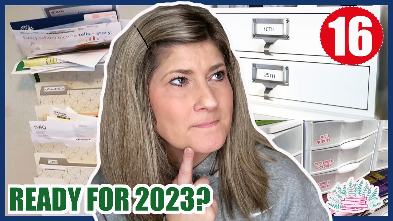 Getting Ready and Organized for 2023 | Vlogmas 2022 Day 16