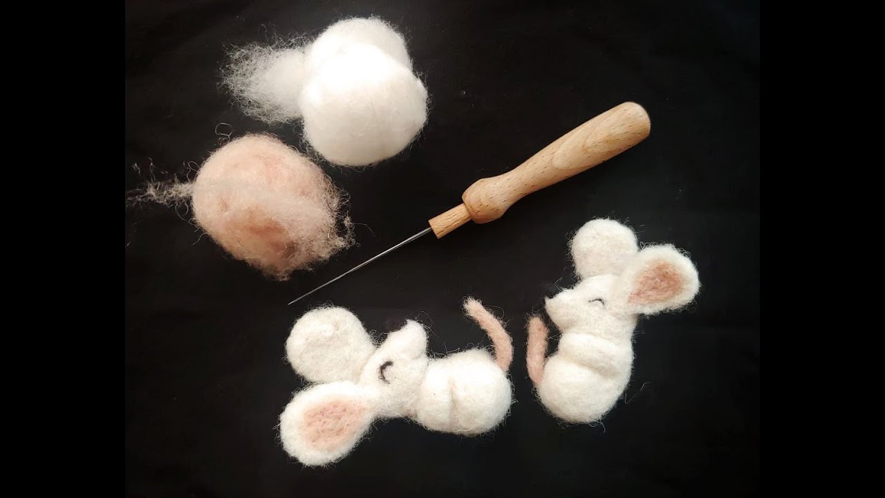 Ratón dormilón con needle felting