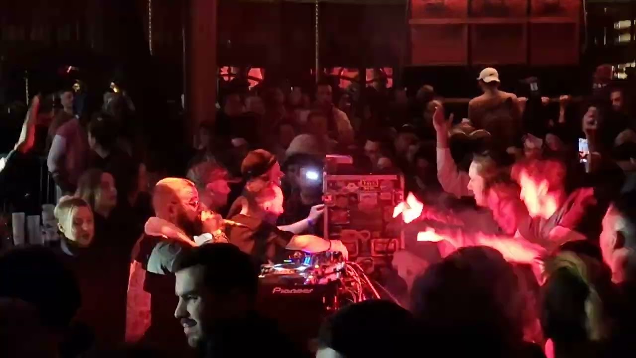 O.B.F - Esaia Dubplate (ft Sr. Wilson) (new) (9/10) Live Cabaret Sauvage Paris 20230129 043017 HD