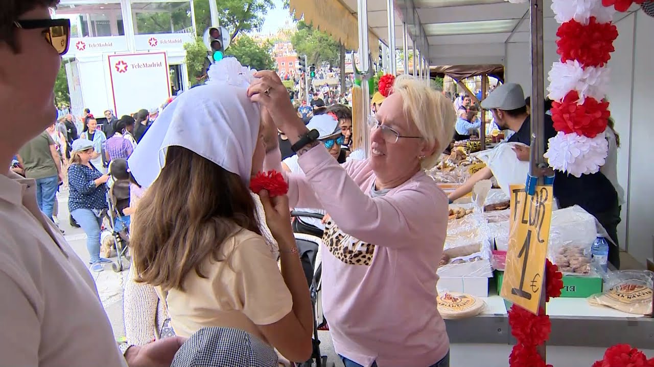 Madrid festeja San Isidro bailando chotis en la Pradera