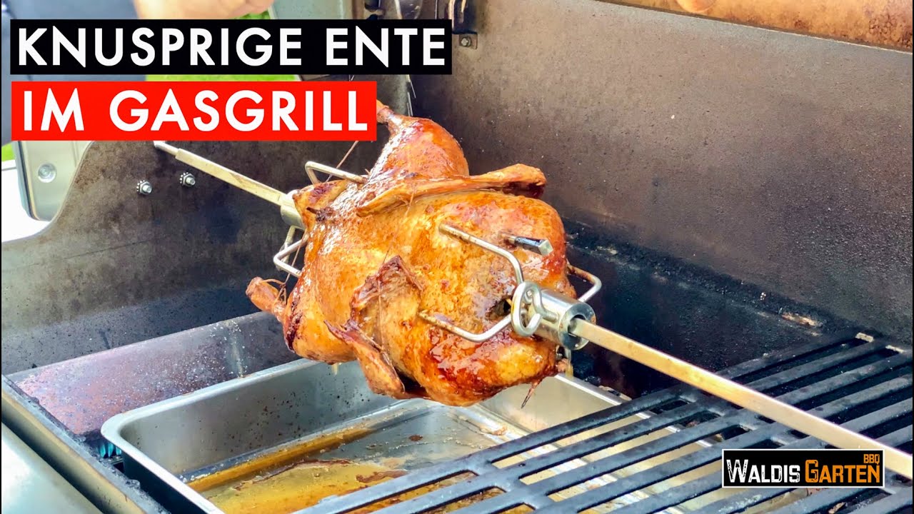ENTE VOM DREHSPIEß OHNE HECKBRENNER / MIT ÄPFELN GEFÜLLTE ENTE IM GASGRILL