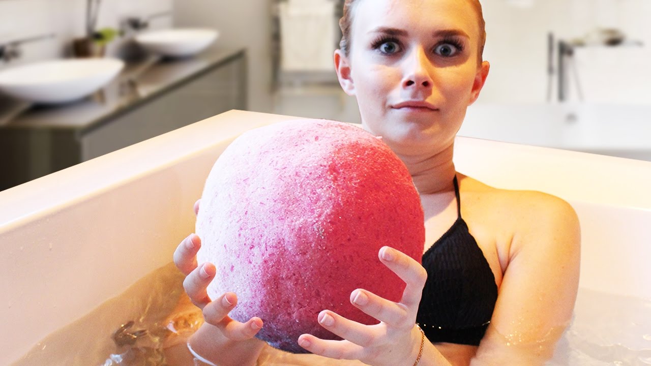 DIY GIANT BATH BOMB! W/Jelly