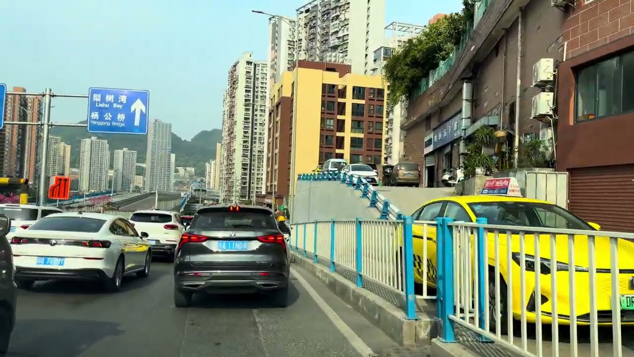 A Long Tunnel and Slow Traffic in University Town, Chongqing