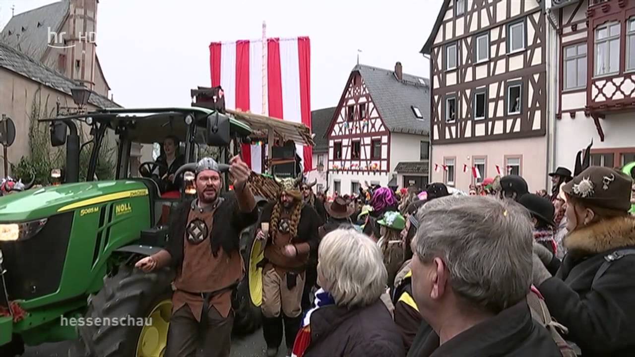 Rosenmontagszug 2015 in Kiedrich - Hessenschau vom 16.02.
