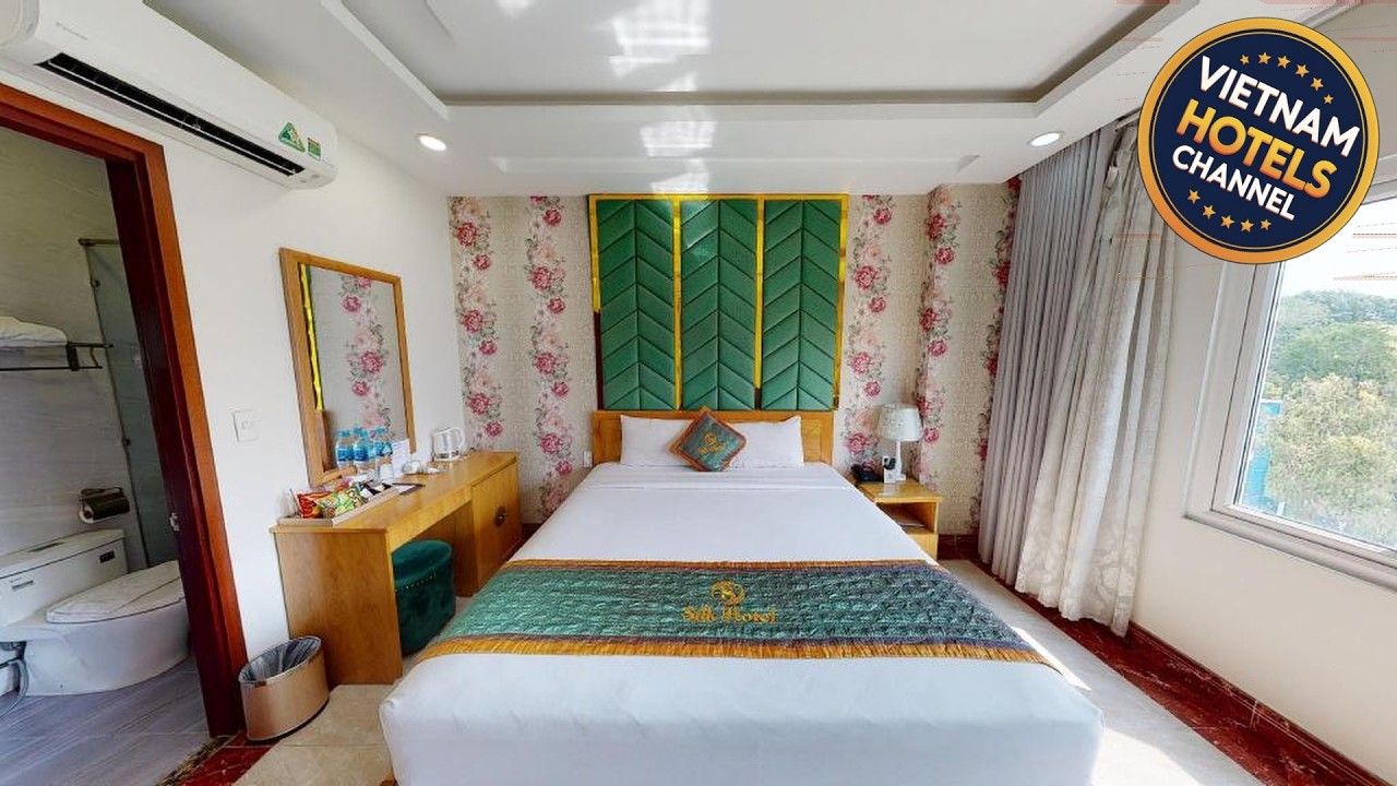 Silk Hotel | Ho Chi Minh City, Vietnam | Hotel Review 🏩