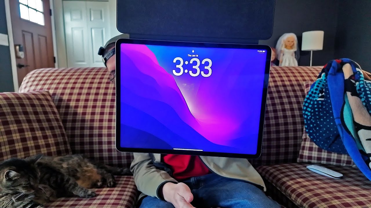 Apple Makes the Best iPad Cases