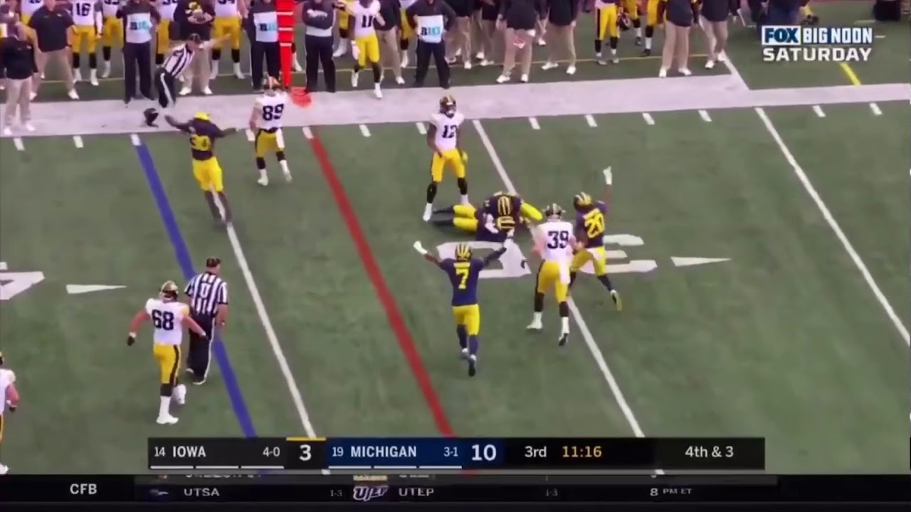 Dax Hill pass breakup, Ambry Thomas interception - Michigan vs. Iowa 2019