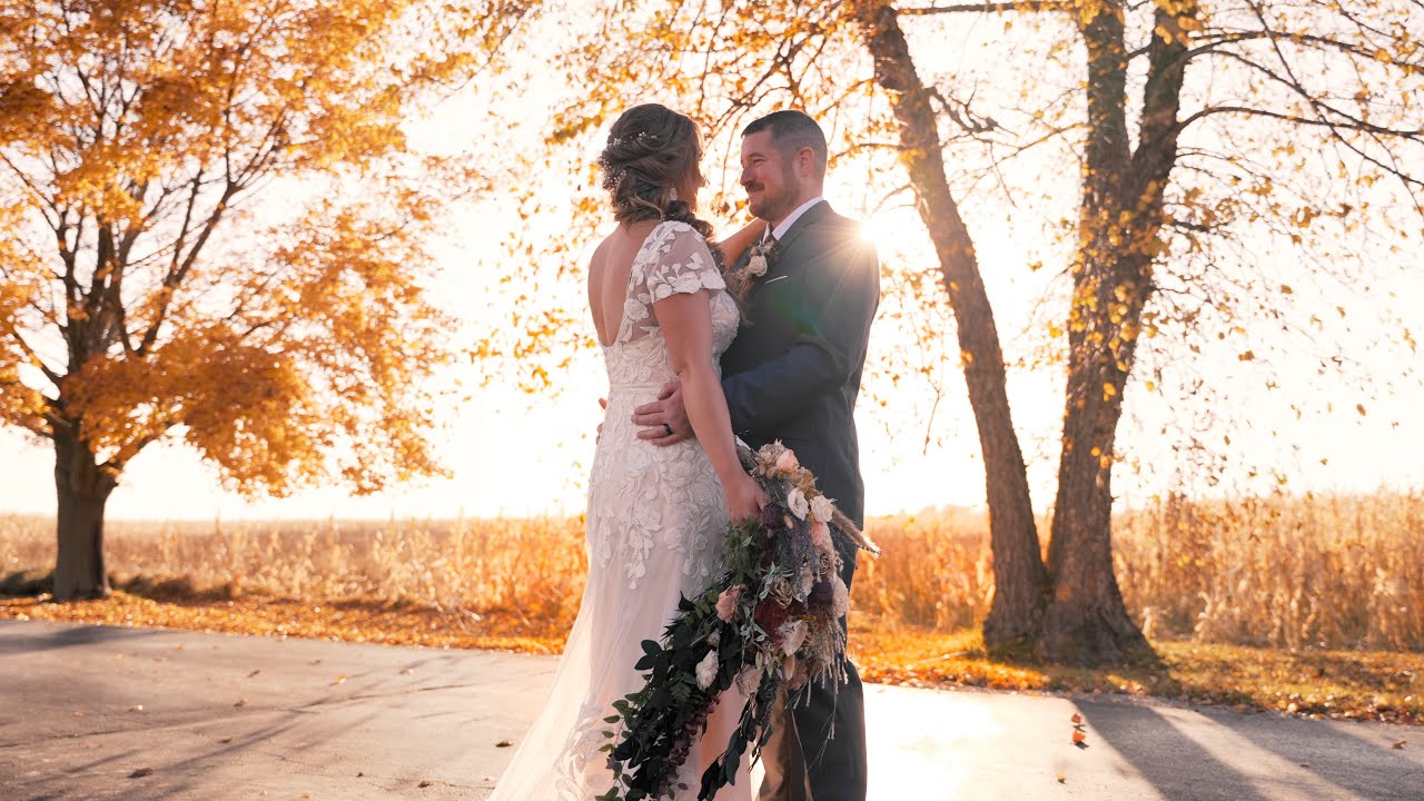 Courtney & Jarrid | Whispering Woods Events | Harvard IL