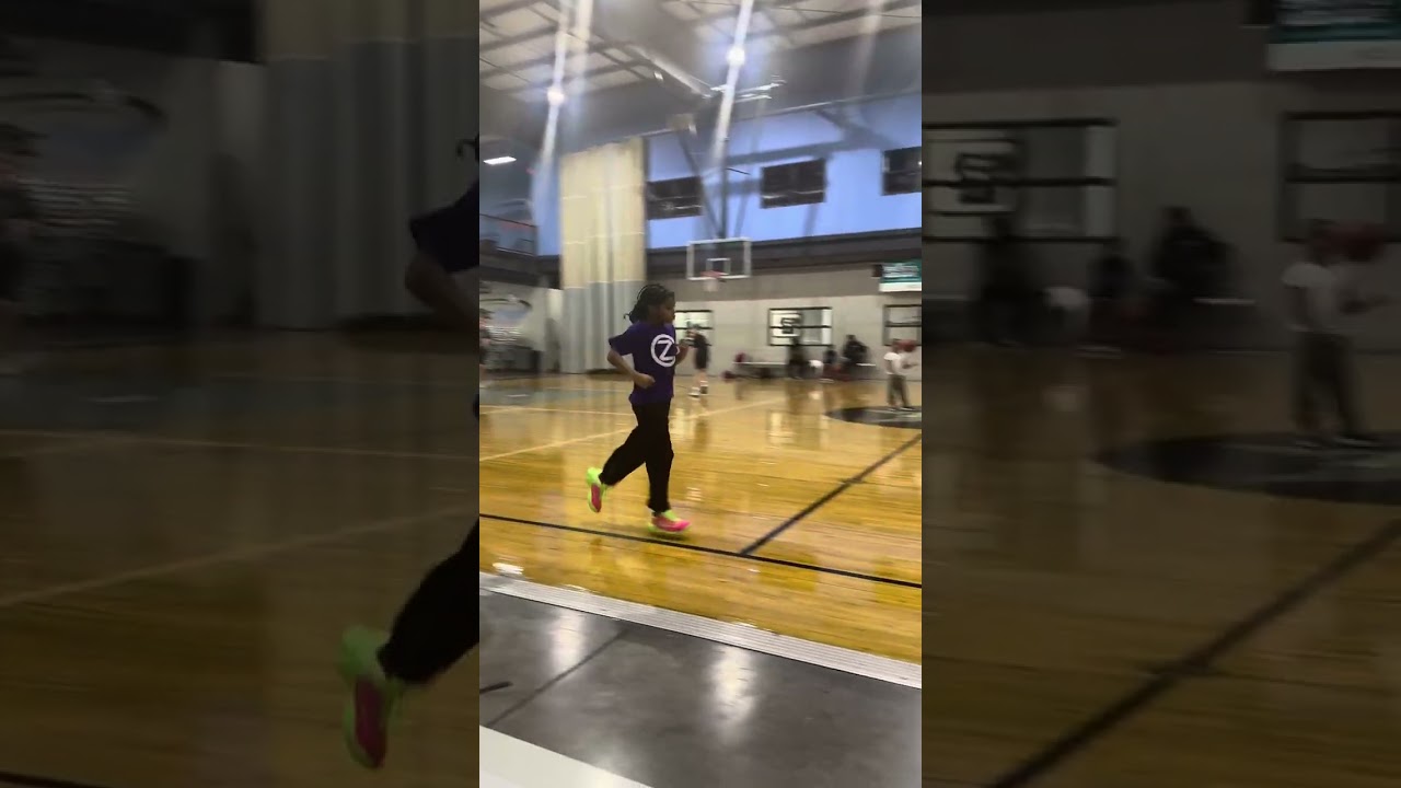 Ryan (7yrs old) getting prepared to play 10u🔥