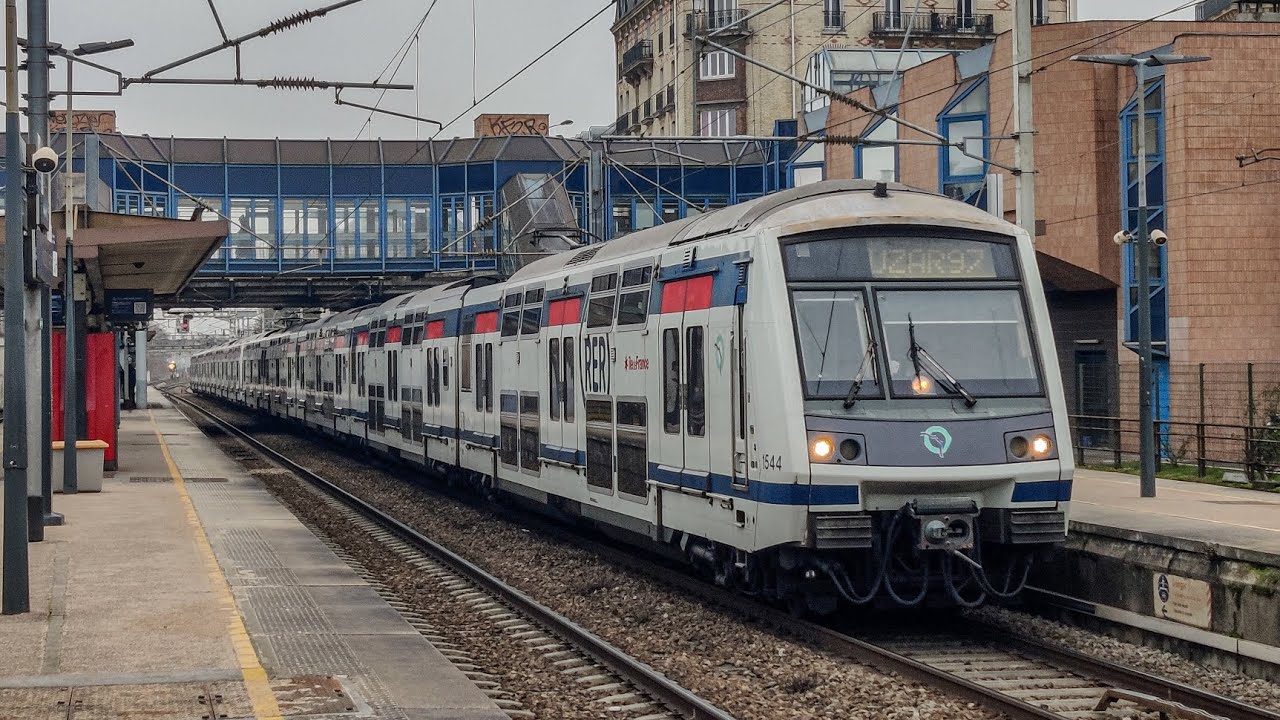Gare de Maisons Laffitte - RER A, TER & Transilien J 