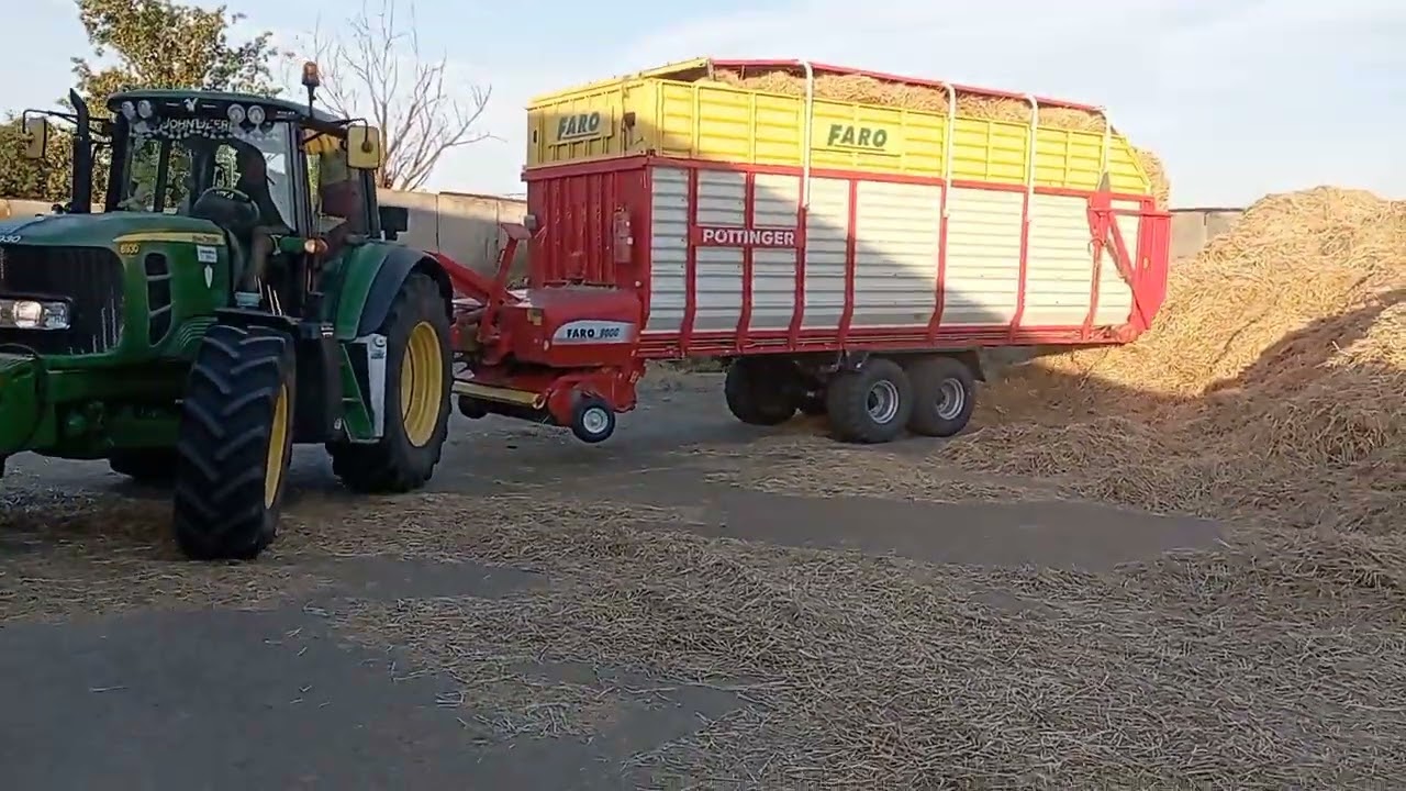 Zber Slamy | John Deere 6930 Premium | (Zvuk motora)
