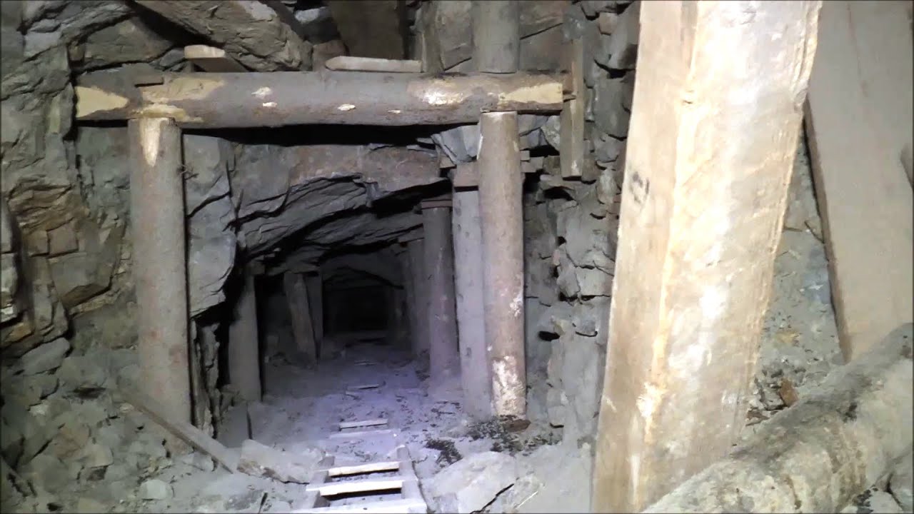 Desert Gold Mines: Exploring the Ten-Mile Tunnel