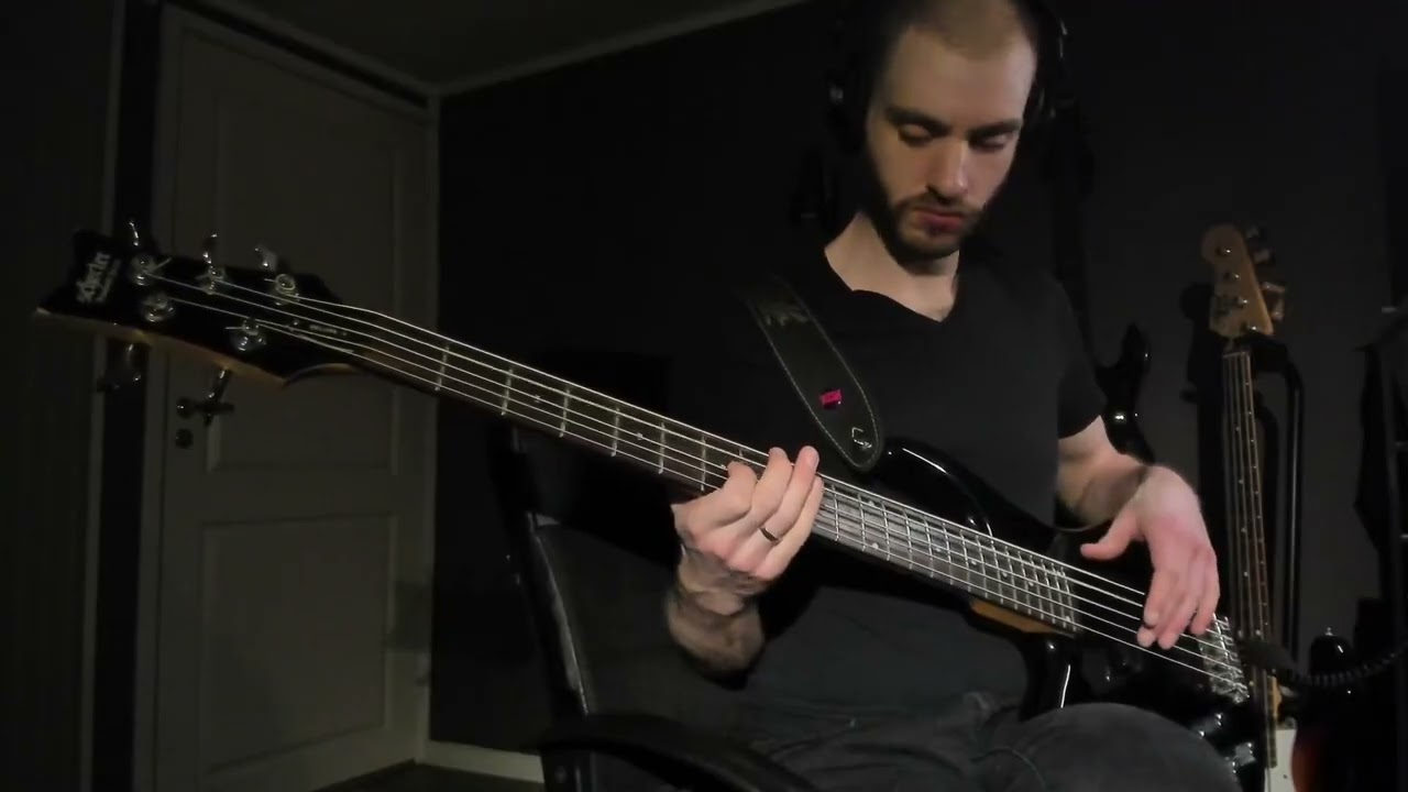 FELGRAVE - Pale Flowers Under an Empty Sky - Bass Playthrough, single take