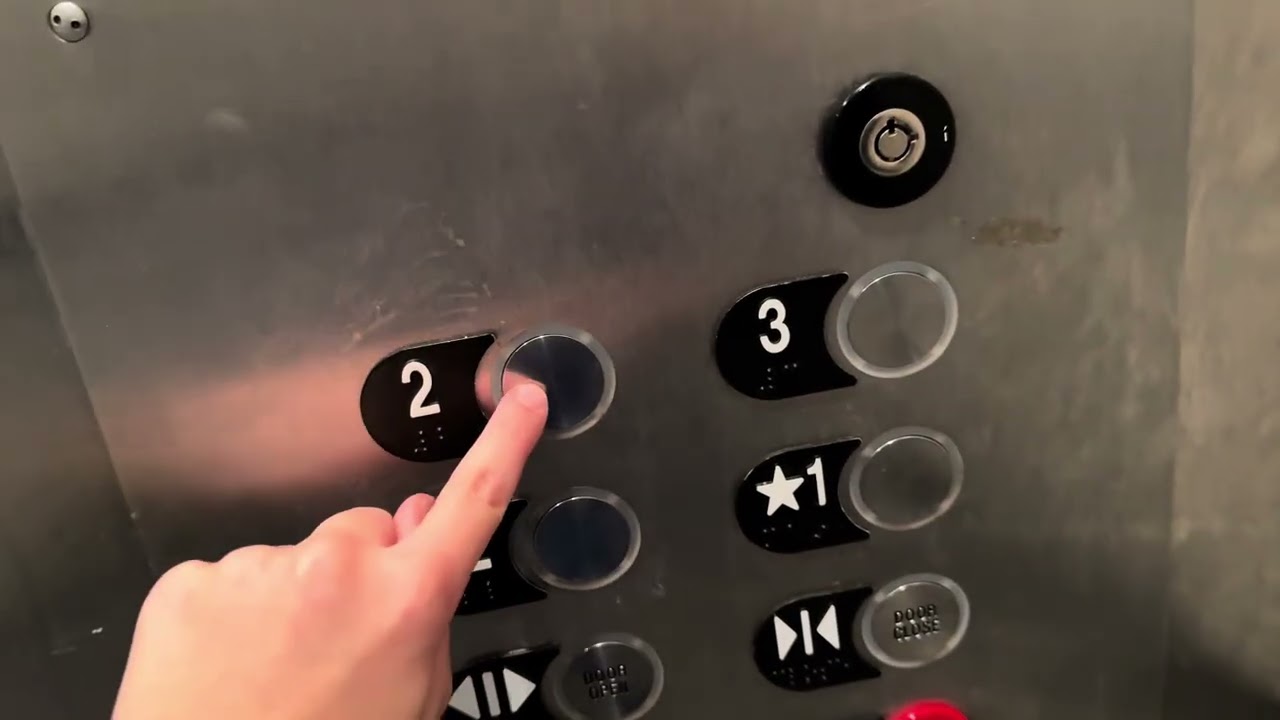 Westinghouse Slap-On Modded Elevator at Macy’s, Woodfield Mall, Schaumburg, IL