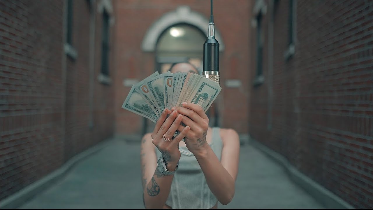 ENNY B - LET IT SPARK (MIC CHECK LIVE PERFORMANCE) | SHOT BY @CHDENT