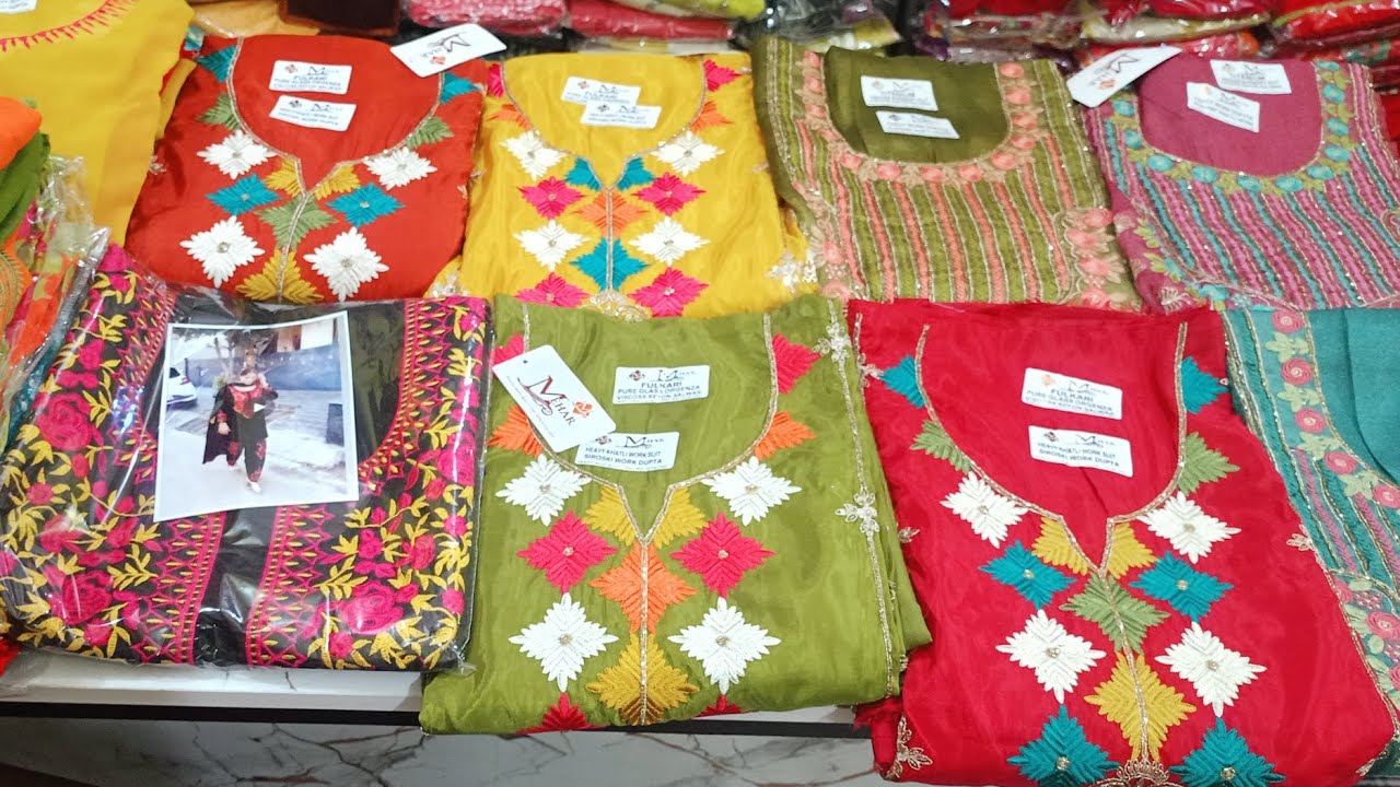 595 में महासेल फुलकारी,बरबरी और वायरल ब्लैक पंजाबी सूट 