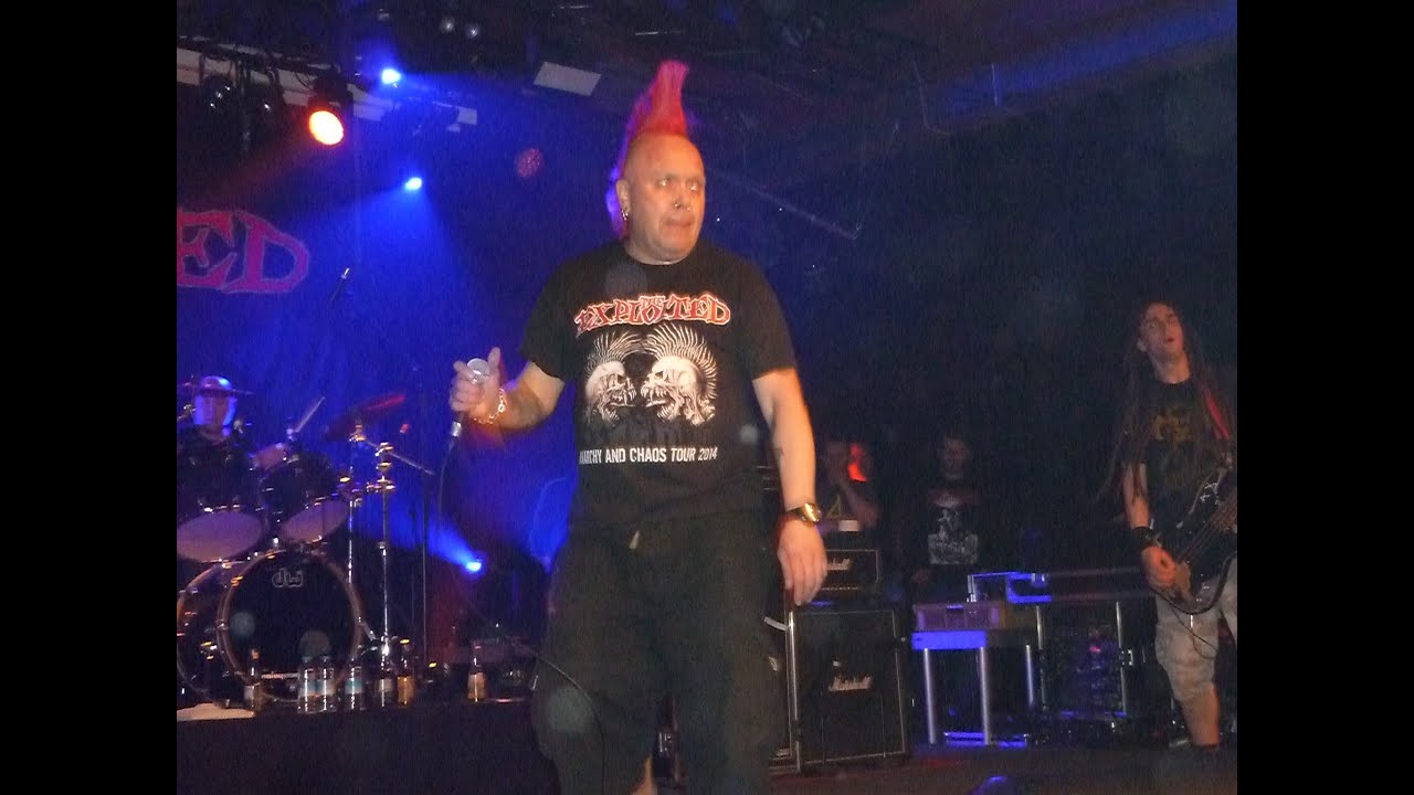 THE EXPLOITED - Cop cars - Punk & Disorderly 2015 - Astra - Berlin 18.04.2015