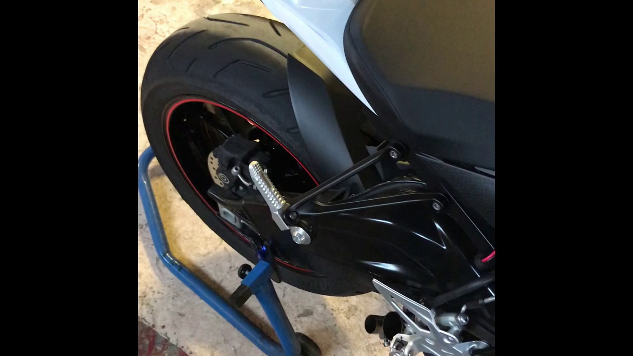 BMW S1000R 2017 Akrapovic , No Slipon, Austin Racing Slip-on