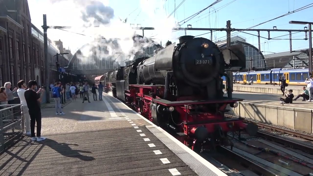 Westfalendampf in Amsterdam 3-6-2023. Het vertrek vanuit Amsterdam, HD 1080p.mov
