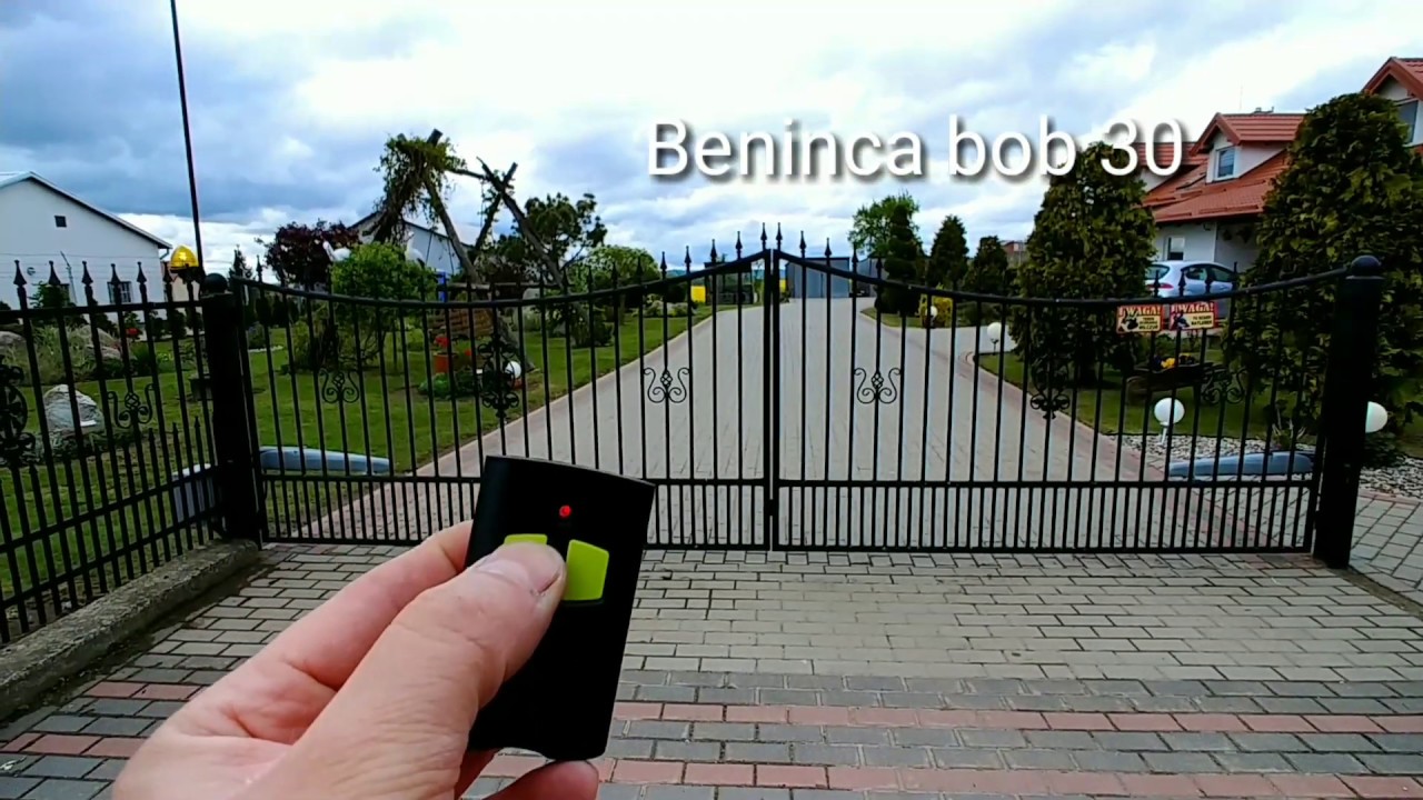 Brama automatyczna napędzana silnikami Beninca bob 30