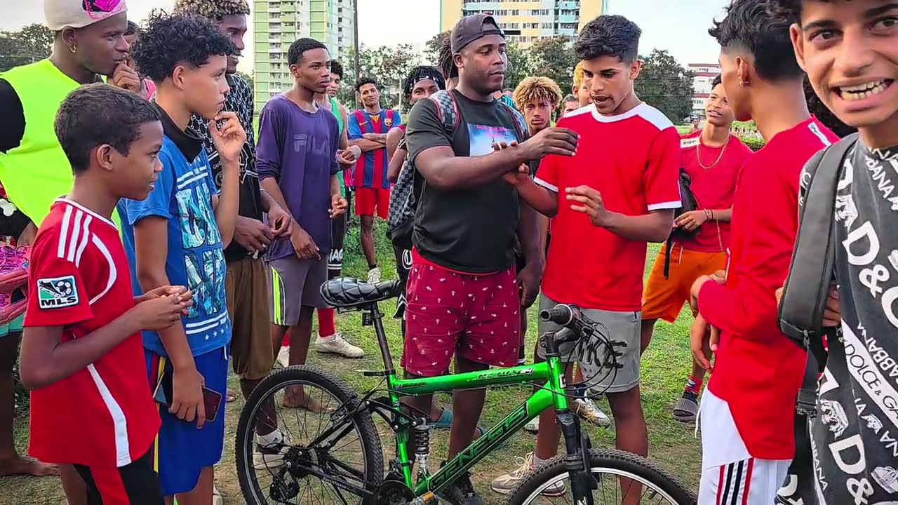 “El show de Freddy King 🥷 estuvo increíble, mi gente. ¡El final estuvo bien caliente! 🥵🔥”