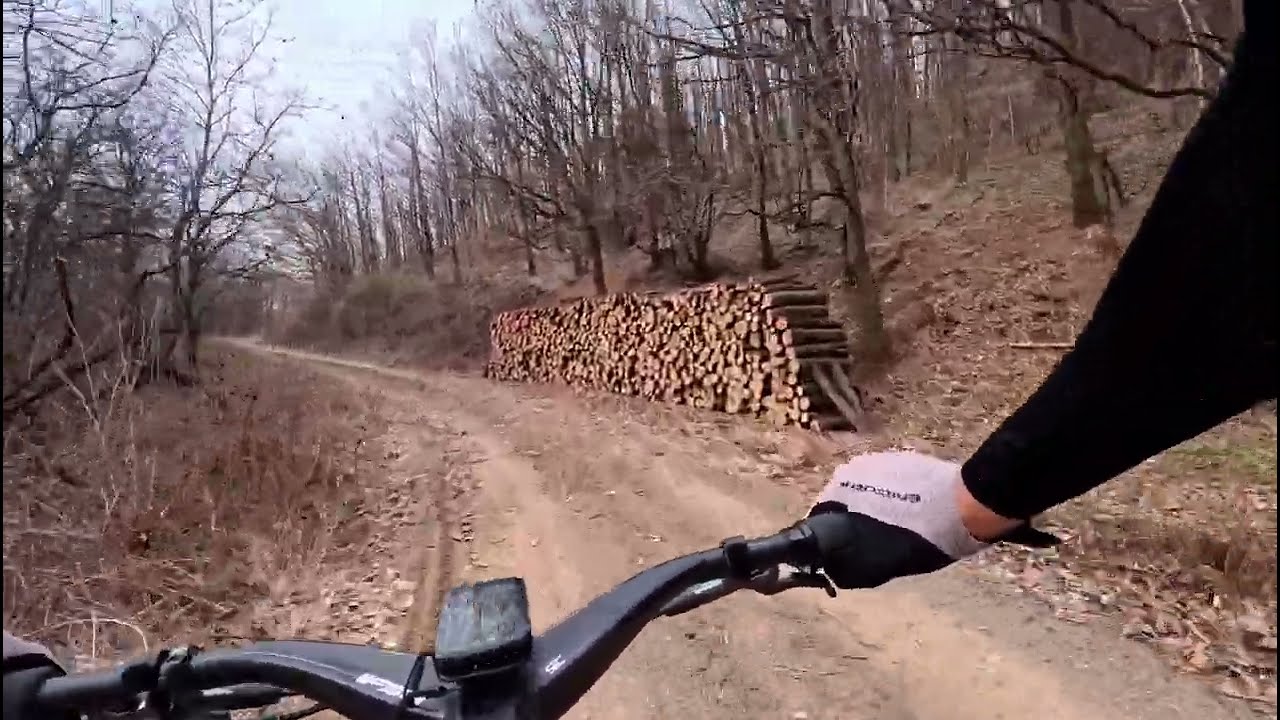 Bikexpert Bükkzsérci bejáró. ( utolsó 3km nincs meg, pont a falu előtt állt le a kamera)