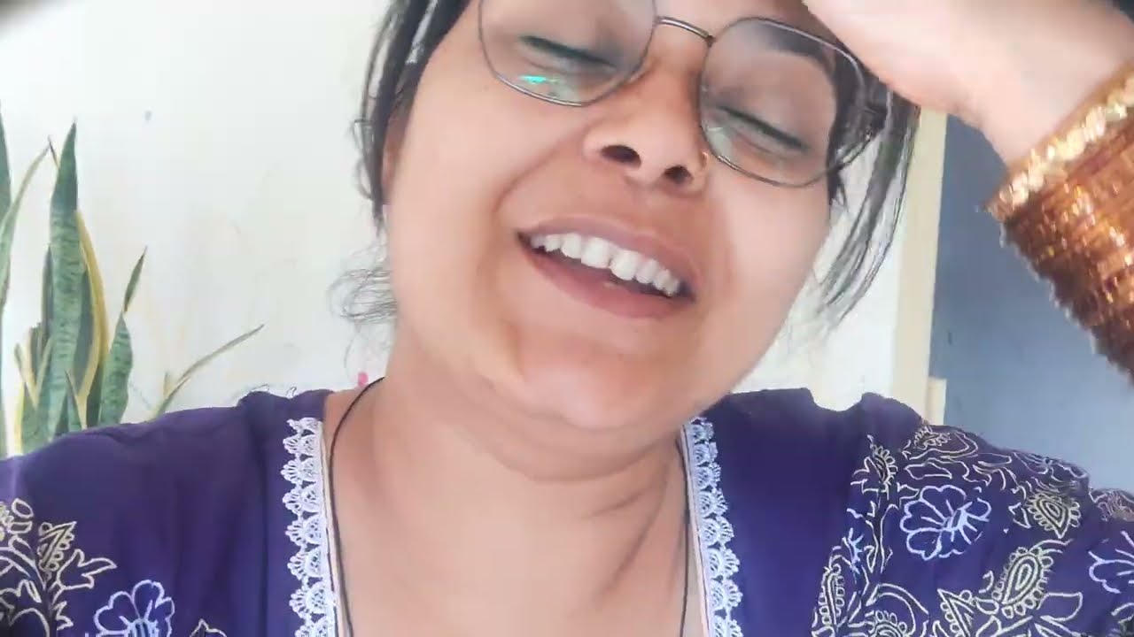 Lag vag 2-3 saal baad bazar gayi #salmatarana #236 #india #vlog #familychannel #love #momlife #bazar