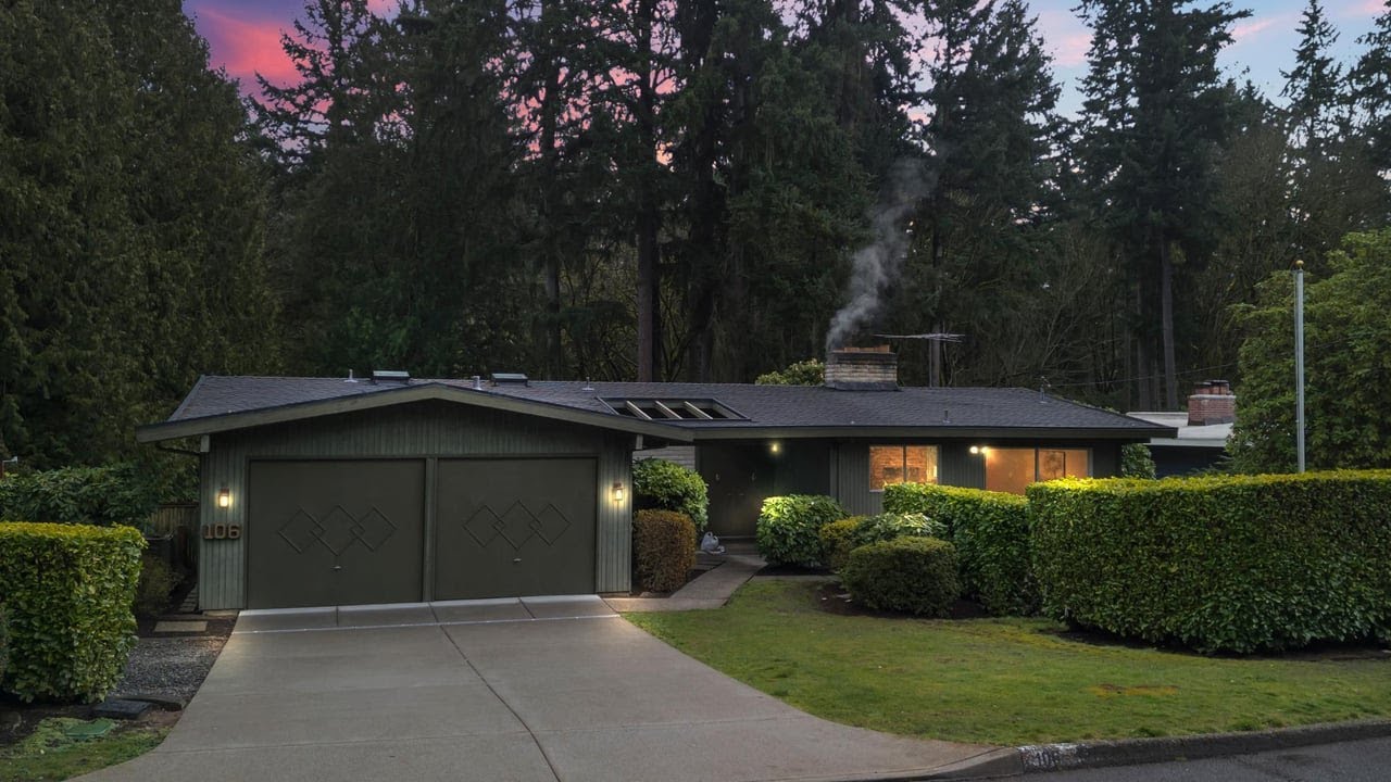 106 165th Ave SE, Bellevue, WA